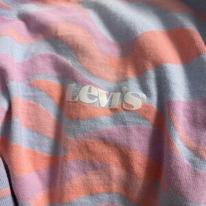 Vintage Levi's Multicolor Wave Shirt